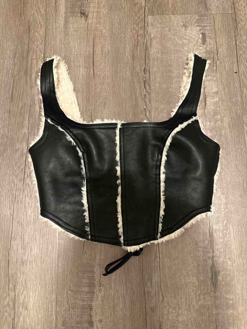 naked wardrobe Black Faux Leather Crop Top with Cream Shearling Trim